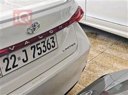 تويوتا أفالون